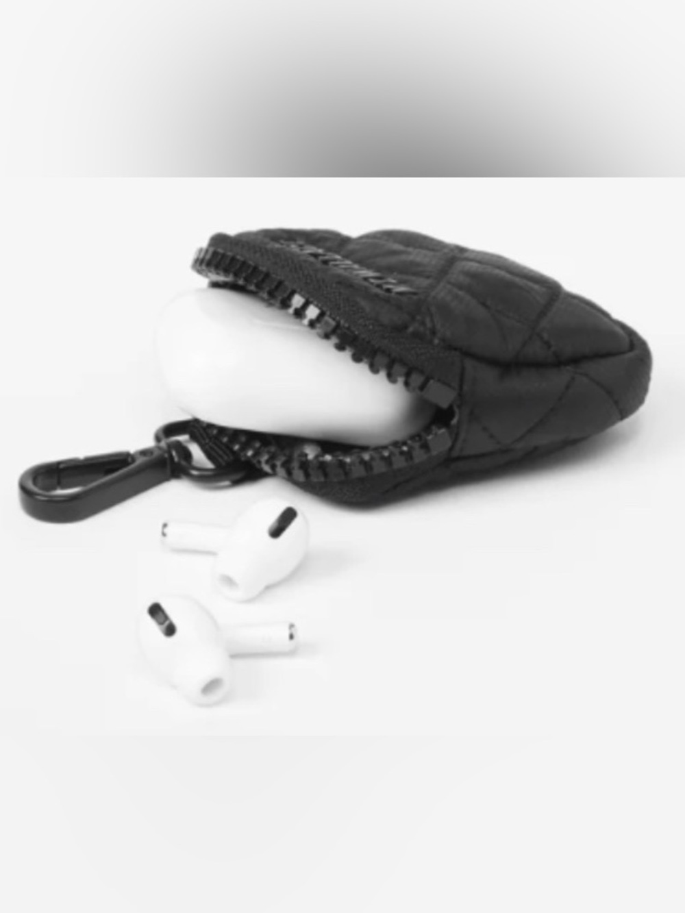 MZ Wallace | Small Metro Link Pouch in Black | Brand New! - Picture 6 of 6